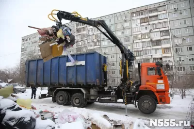 Вывоз мусора ломовоз фото